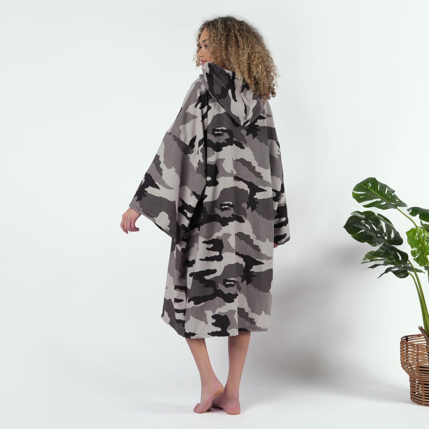 Brentfords Camo Adult Towel Poncho Oversized Quick Dry Hooded Bath Changing Robe