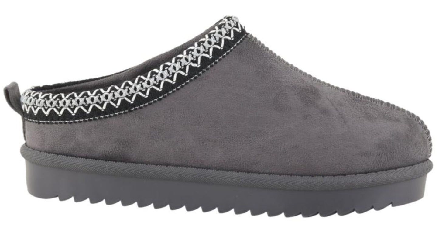 Warm & Comfy Women’s Faux Fur Lined Slip-On Slippers – Perfect for Cozy Days!