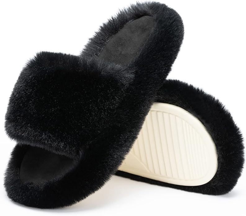 Cute & Fluffy Faux Fur Slippers – Stylish Comfort for Every Step